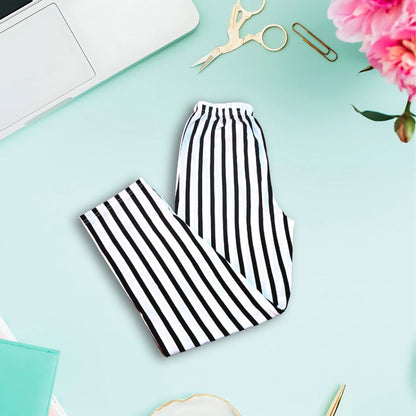 White lining Printed Soft Cotton Pajama For Women